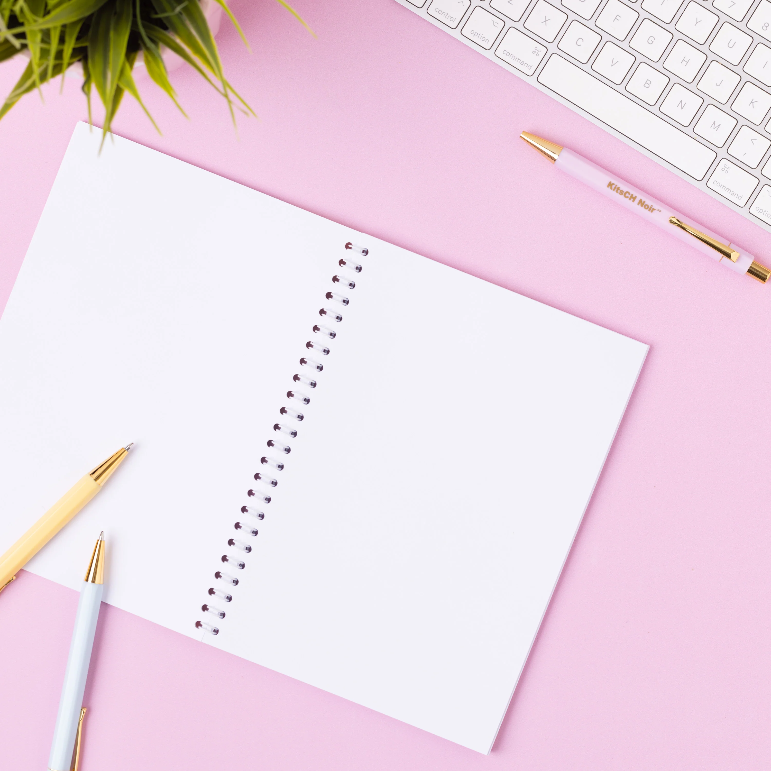 Kizzy Notebook - Image 3